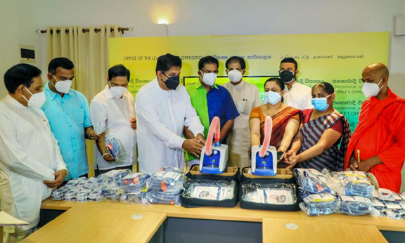 සජිත් කරාපිටියටත් හුස්ම දෙයි - sajith premadasa karapitiya hospital