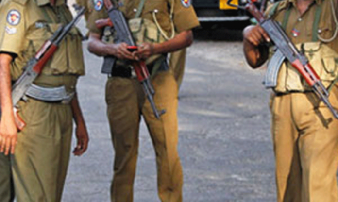 Police - ගමේ දෙදෙනකුට පොලිසියේ ස්ථිර රැකියාව