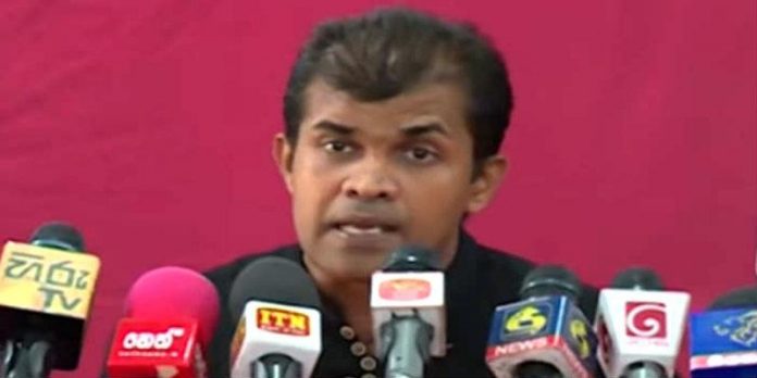 Asela Sampath - ඇස්ට්‍රාසෙනෙකා ගැන බොරු කිව්වැයි අසේල සම්පත් CID අත්අඩංගුවට