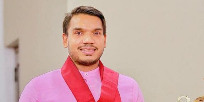 Namal Rajapaksa - රට විවෘත කෙරුවට පස්සේ ඕන නාඩගමක් නටන්න! එතකන් ඉවසන් ඉන්න