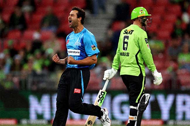 Big Bash League - බිග් බෑෂ් පිටිය පුදුමකළ වාර්තාව