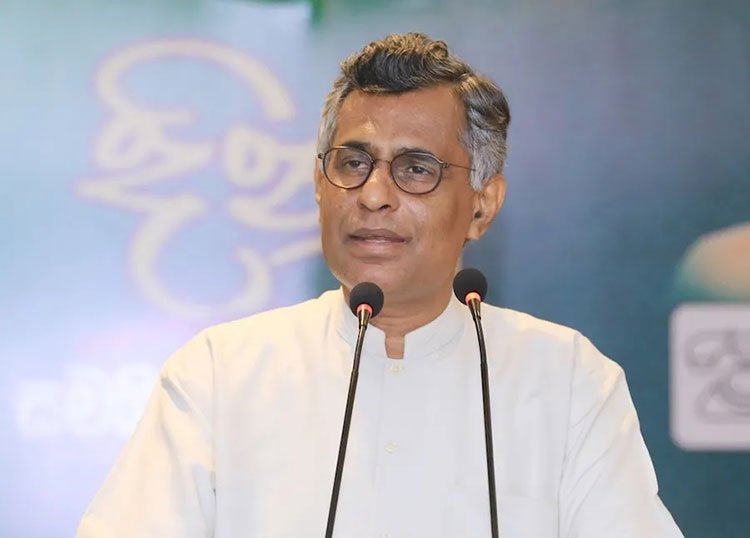 බයියොයි ටොයියොයි කයියොයි