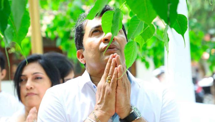 ක්‍රීඩා අමාත්‍ය ධුරයෙන්