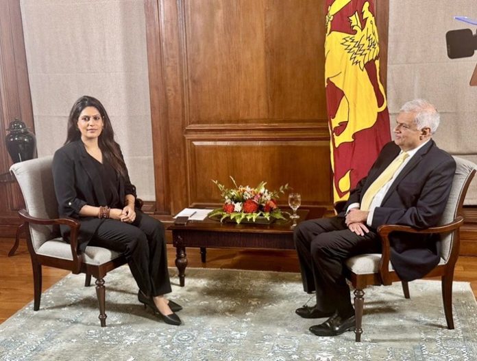 ඉන්දීය ක්රිකට් පාලක මණ්ඩලයේ ලේකම් ජේ. ෂා ඉන්දීය ක්රිකට් පාලක මණ්ඩලයේ ලේකම් ජේ. ෂා