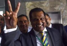 ශම්මි සිල්වා කාටත් හොරා ICC එකට ලියපු ලිපිය භාරත එලියට දායි. සජිත් එය සභාගත කරයි. ශම්මි සිල්වා