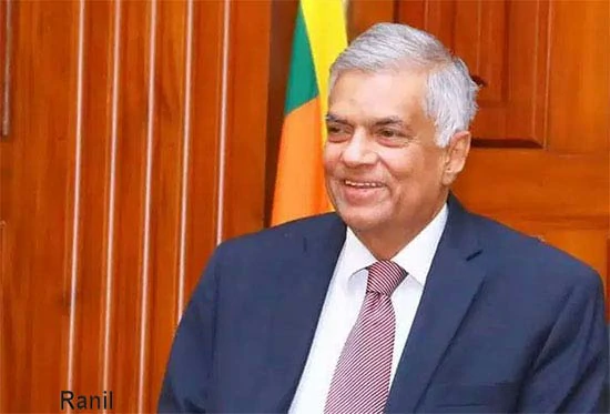 ranil wickramasinghe - තවත් දේශපාලනික ප්‍රබලයන් පිරිසක් ජනපති රනිල් සමඟ පෙළ ගැසෙයි