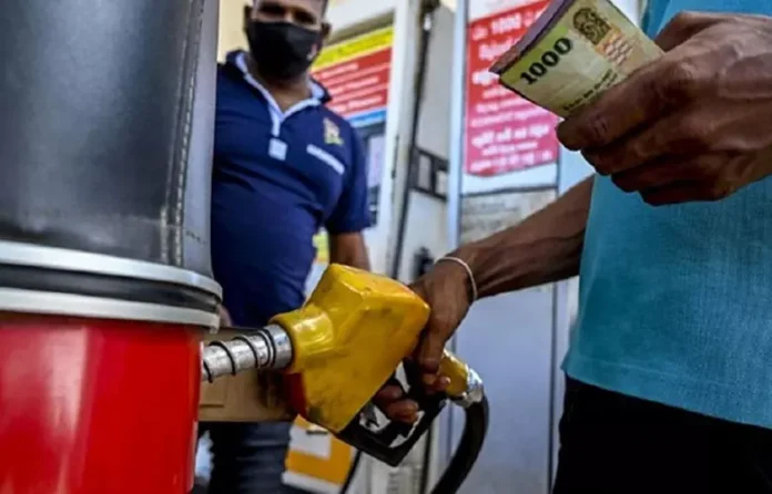 ඉන්ධන බෙදුම්කරුවන්