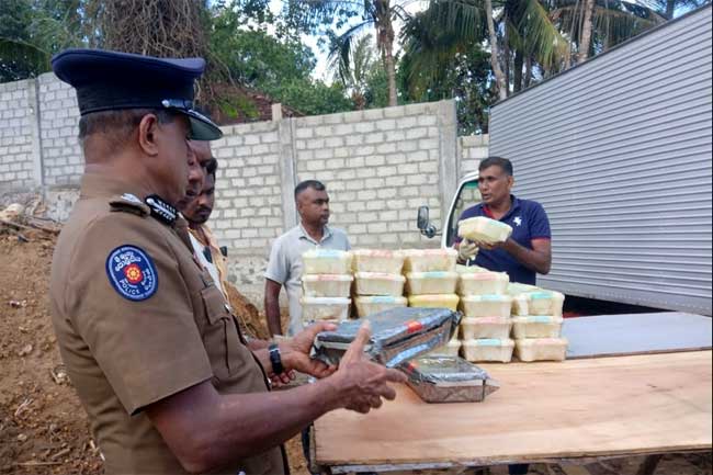 තංගල්ල හෙරොයින් අයිස් පිස්තෝල තංගල්ල හෙරොයින් අයිස් පිස්තෝල